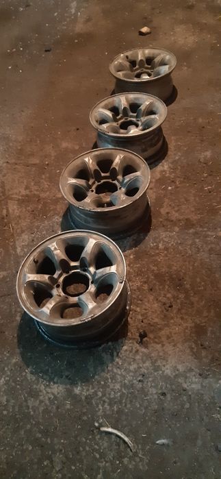 Продам диски джип.