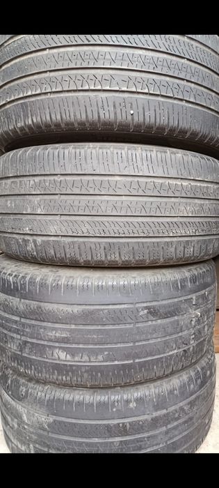 Летние шины Pirelli p-zero 245/40/19. 4 шт
