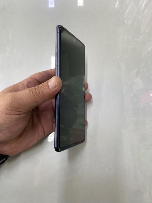 S20FE (128GB) в идеальном состояний