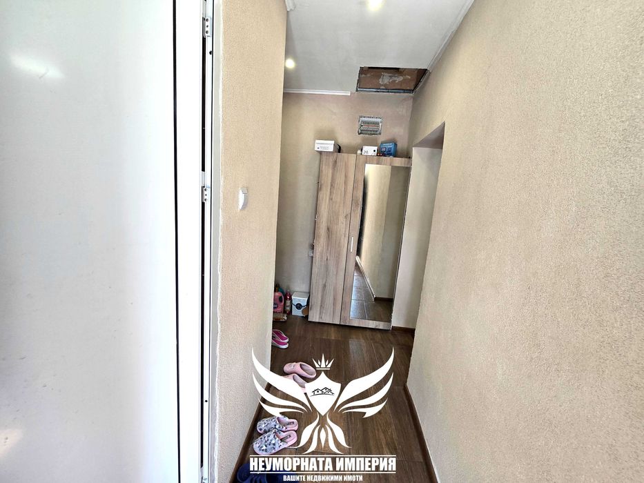 Продавам тристаен апартамент с площ от 68кв.м. на първи етаж с 1/2 от двор 315кв.м. в гр.Асеновград, квартал Зъбче - снимка 6