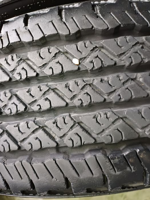 Гуми 215/75/15 Нексен