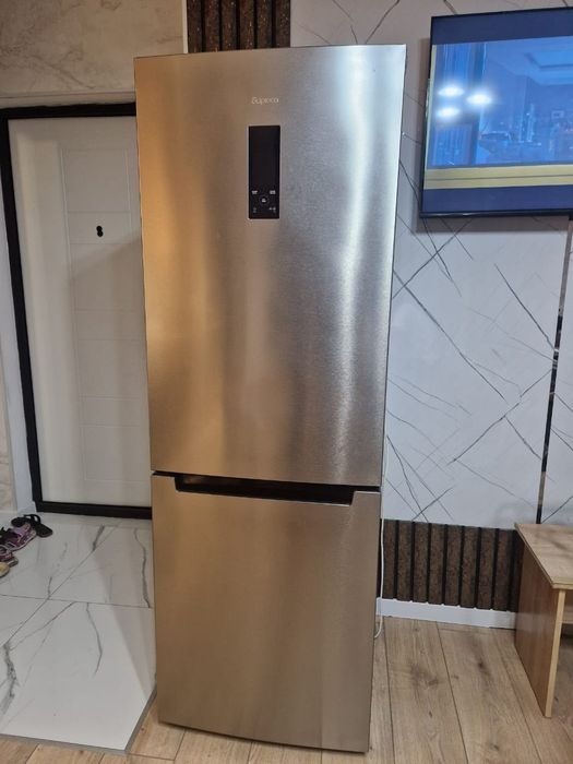 Холодильник Бирюса 920