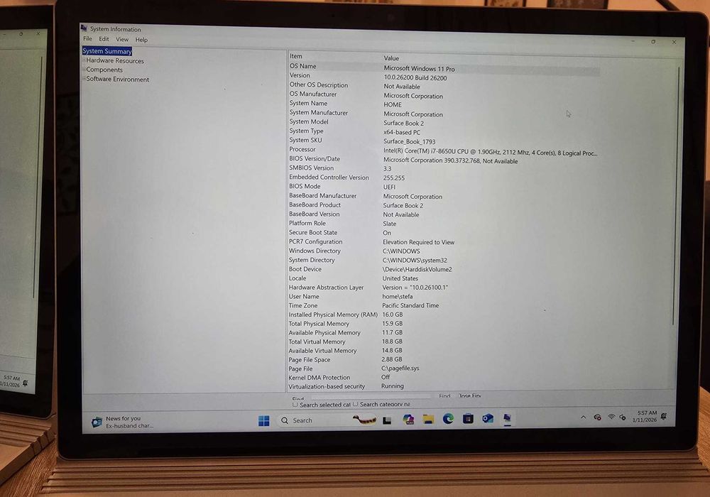 Microsoft Surface Book 2, i7-8650U, 16GB RAM, 512GB SSD, Win 11 Pro