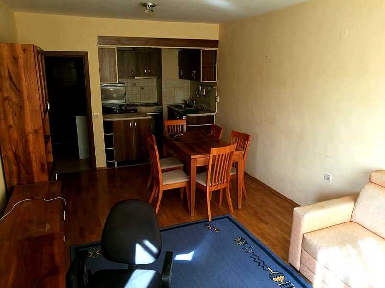 Дава се под наем Двустаен апартамент в Бургас, Възраждане - 68 кв.м за 200 € - Снимка #4