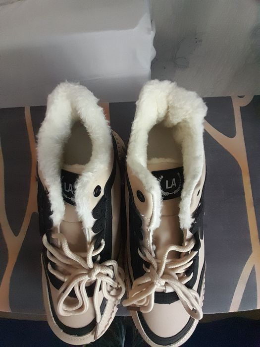 Ботинки - кроссовки, женские.