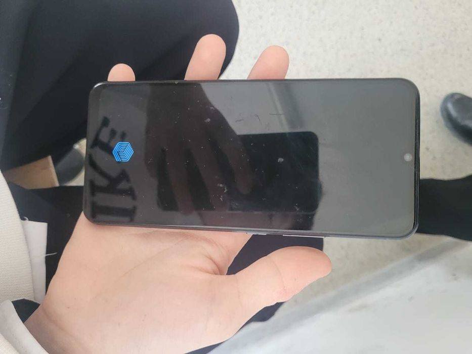 Vivo V21e 128 gb либо же продажа 30к