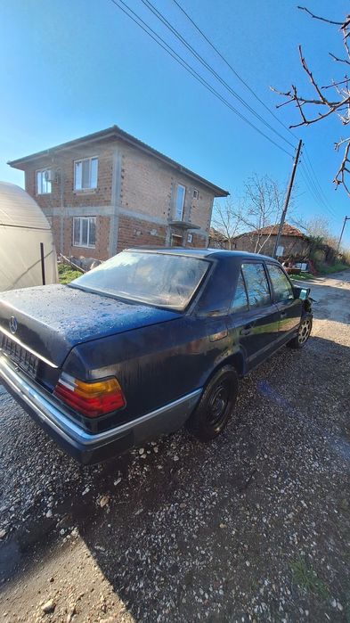 Mercedes w124 200e на части!