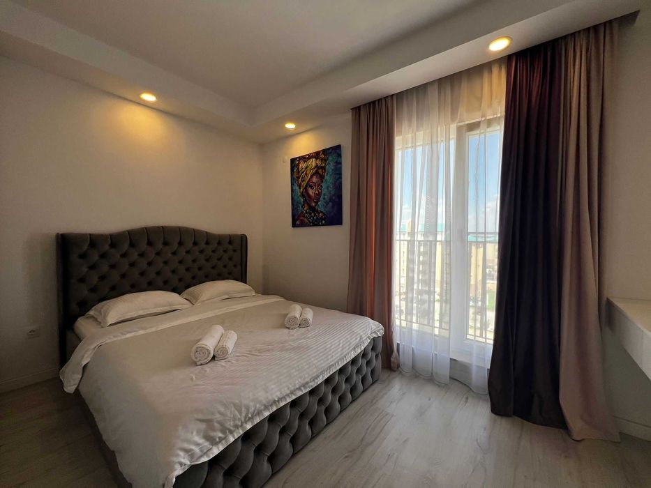 2 Camere Regim Hotelier Cosmopolis