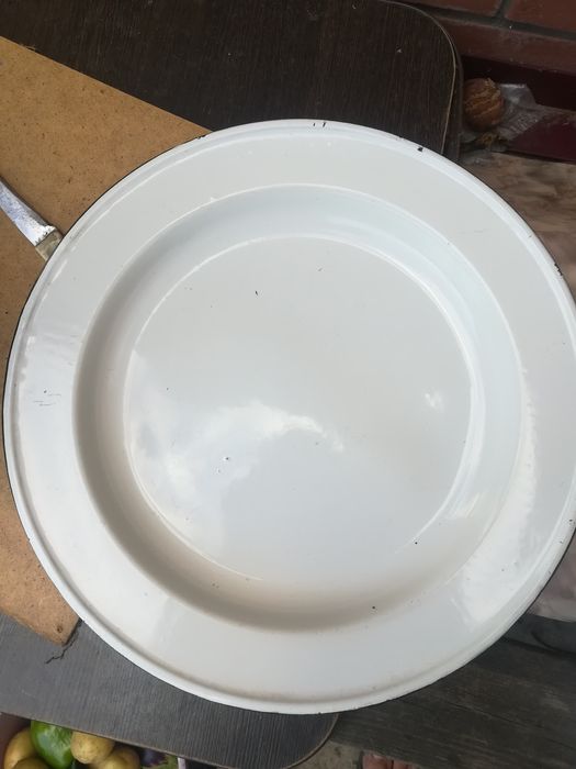 Табаки, поддоны, подносы