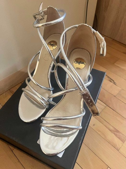 Сандали Buffalo 38 номер