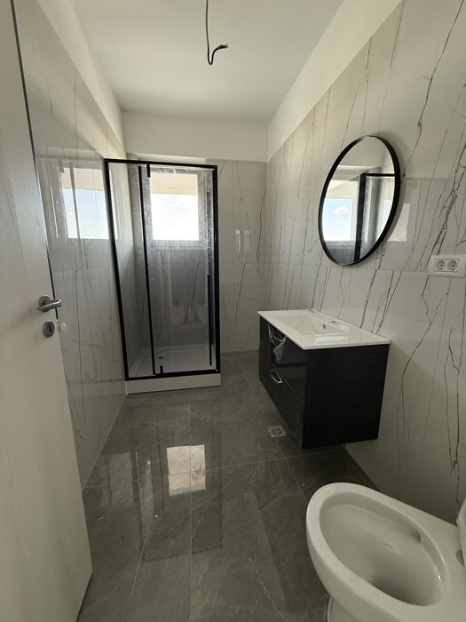 Apartament de vânzare - 3 camere, renovat modern + BONUS  BOXĂ!