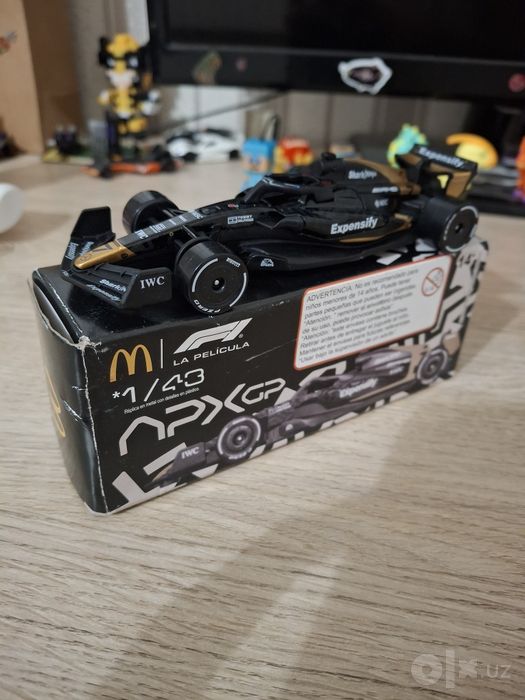 Болид APXGP Sonny Hayes F1 1:43 Die-Cast Maisto x McDonald's F1 movie