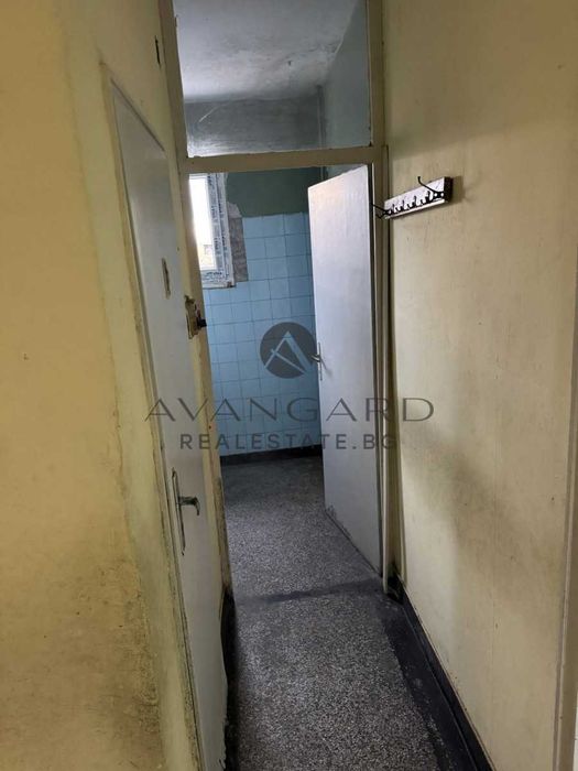 Продава се Тристаен апартамент в Пловдив, Кючук Париж - 90 кв.м за 794 €/кв.м - Снимка #9