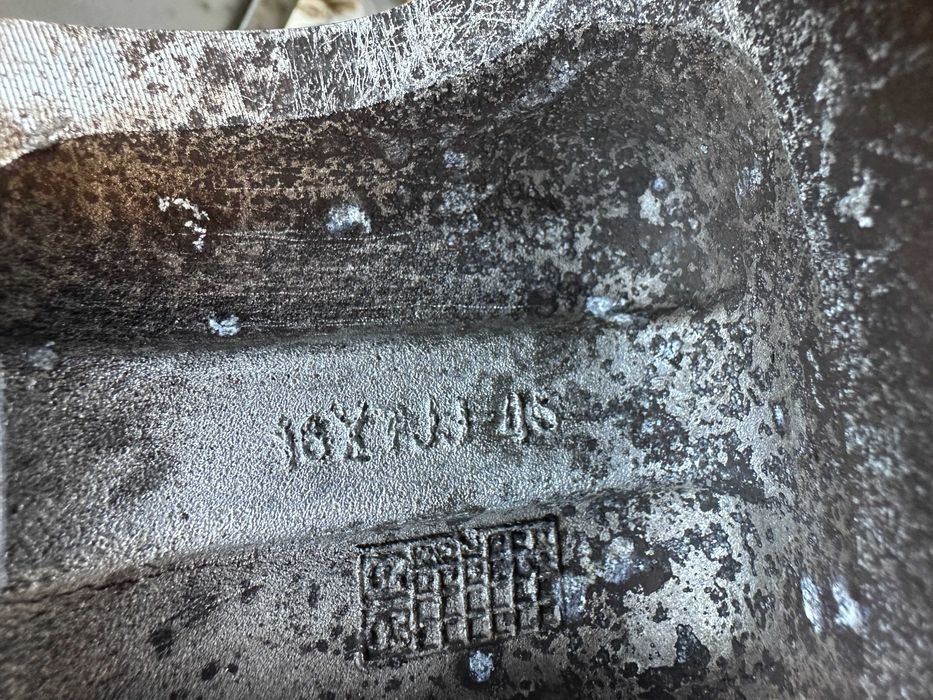 4бр. ОЕМ джанти 16" - 5х139.7 - Kia Sorrento