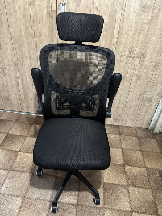 Компютерное кресло