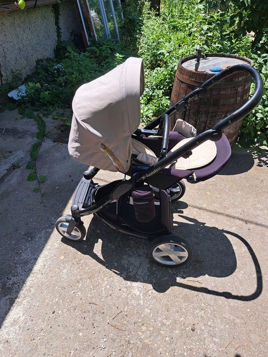 Бебешка количка X-lander с много подаръци към нея