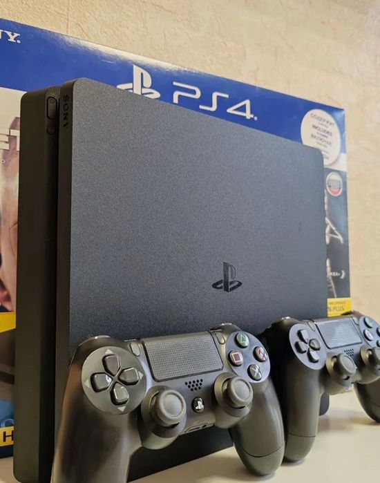 PlayStation 4 Slim
