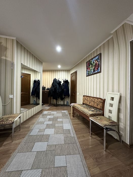 Продается 4-х ком квартира