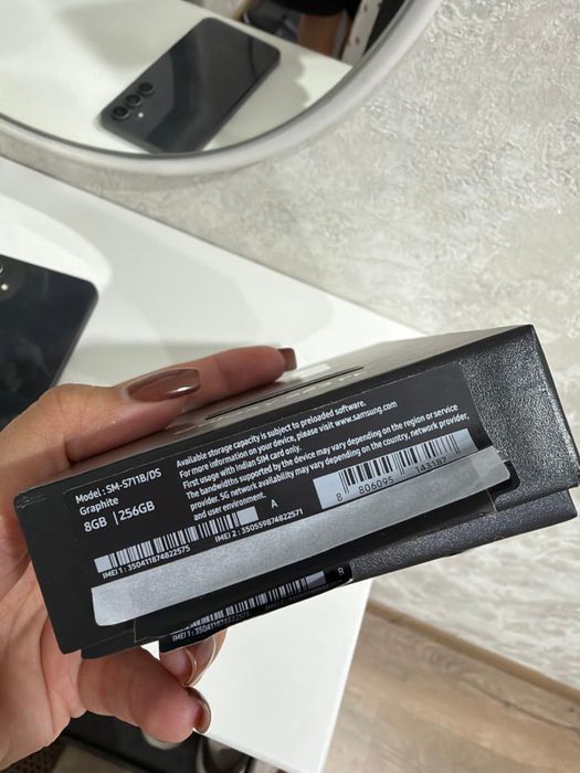 Продам Samsung Galaxy S23 FE