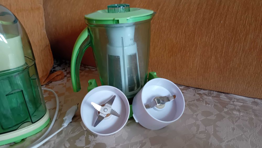 Мултифункционален кухненски робот