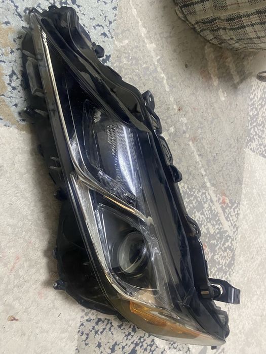 Фары камри 75-70 SE-LE