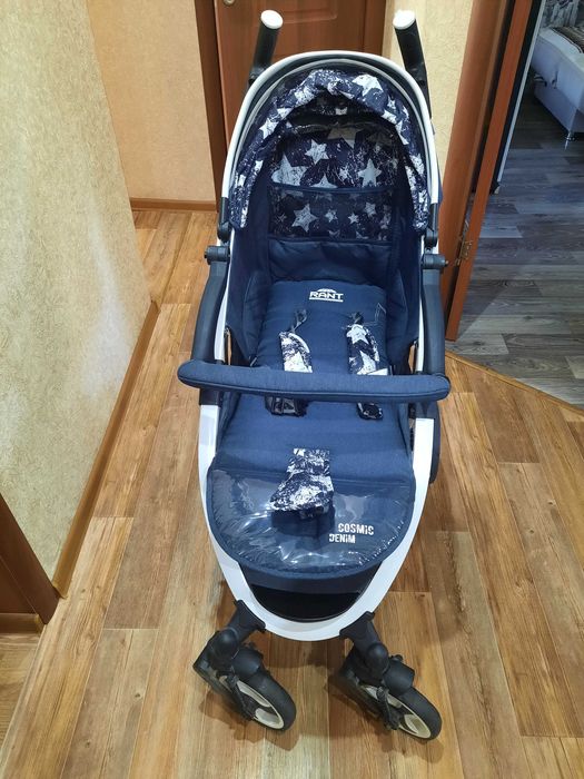 Продам детскую коляску