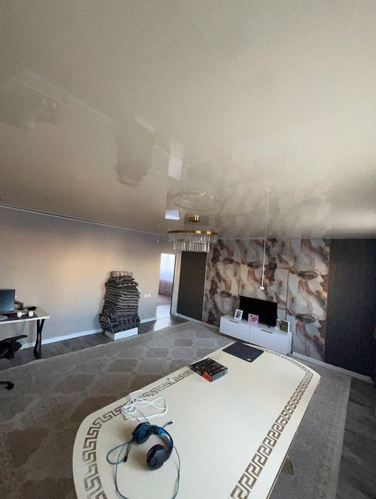 Жер уй сатылады.