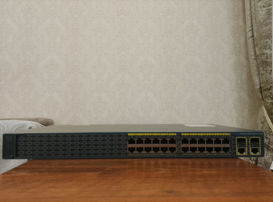 Коммутатор Cisco Catalyst 2960+ (WS-C2960+24TC-S)