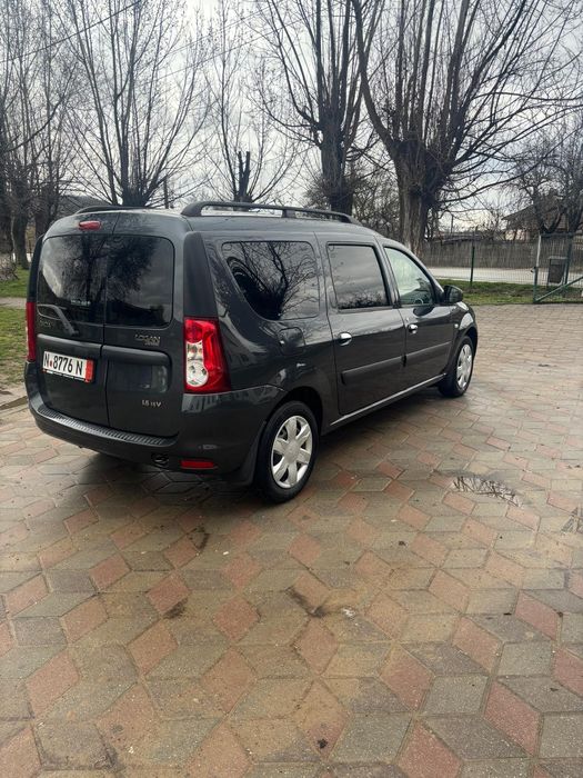 Vând Dacia Logan mcv