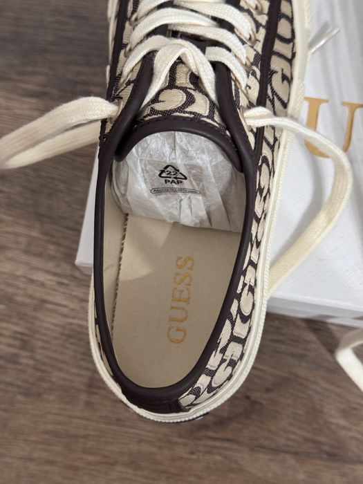 Tenisi Guess originali