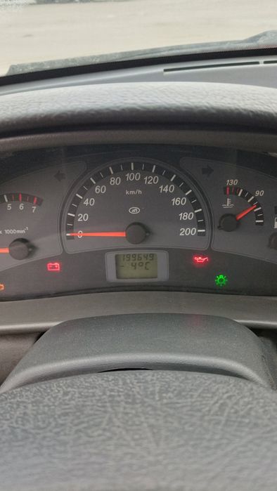 Продам машину Ваз 2112