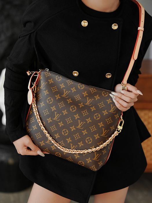 Geanta Louis Vuitton Multipass 30cm, tip Premium