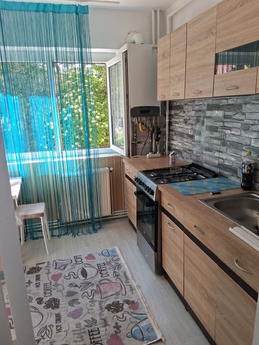 Apartament de inchiriat.