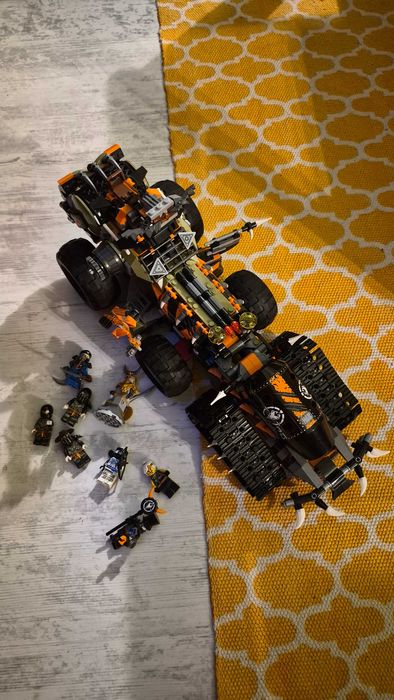 Lego 70654 Ninjago Diselnaut Dragon Catcher