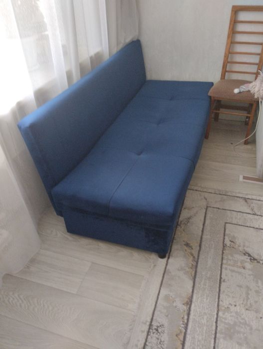 Продам тахту в хорошем состоянии