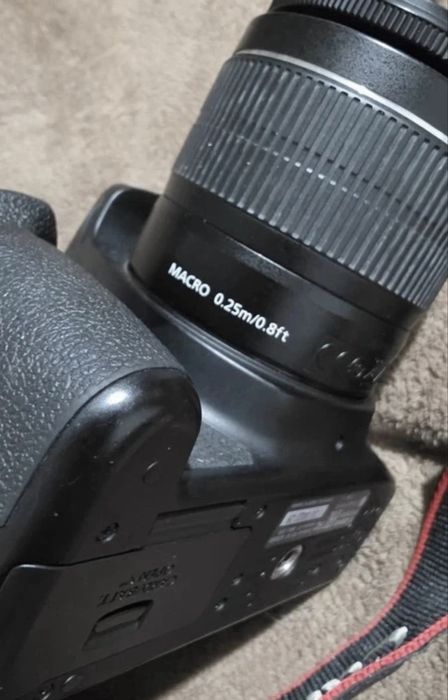 aparat foto canon 4000d