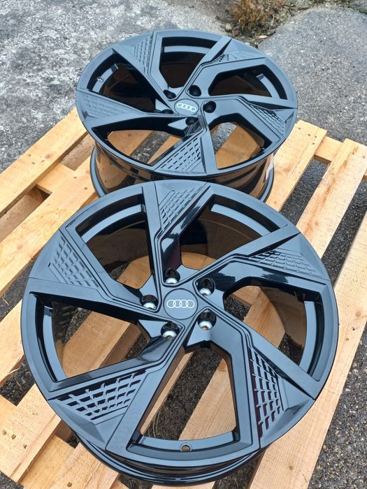 18"Audi Rs 2026 A3 A4 A5 A6 A7 A8 Q2 Q3 Q5 8ж ет35 Чисто Нови