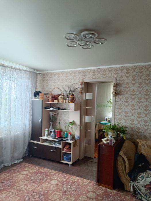 Продам 2 ком квартиру в районе Зайсана