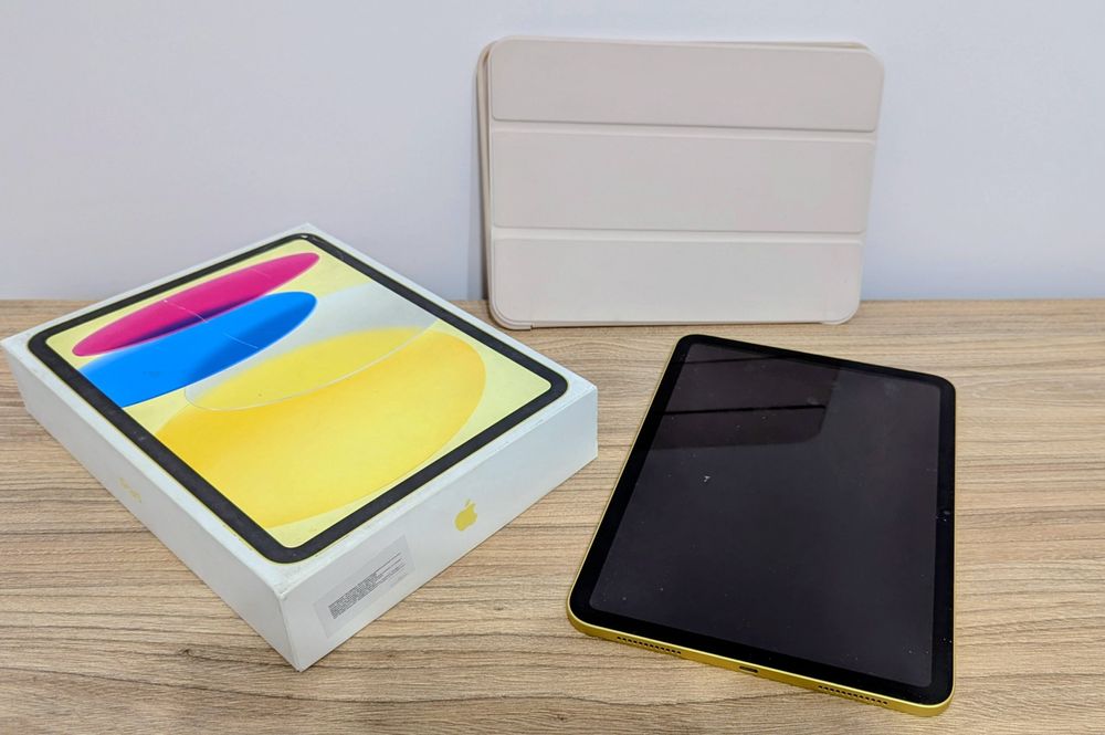 Планшет Apple iPad 10th gen 10.9" (2022] 4/64GB