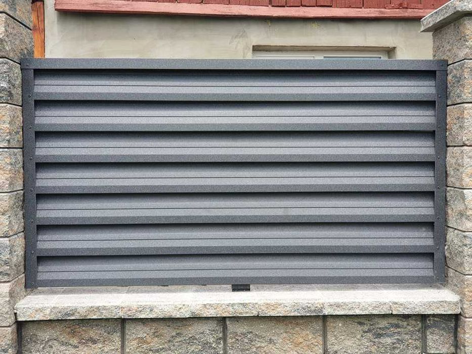Garduri din panouri stil jaluzele, sipca metalica, tabla, plasa si BCA