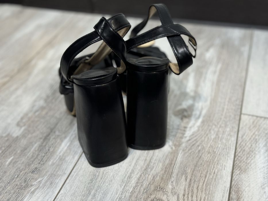 Туфли черные кожа