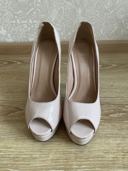 Продам туфли