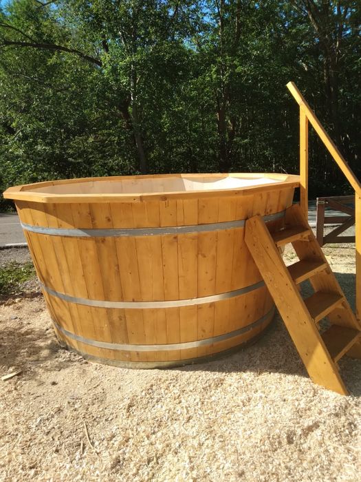 Ciubăr 4-6-8-10 persoane cu transport si garantie