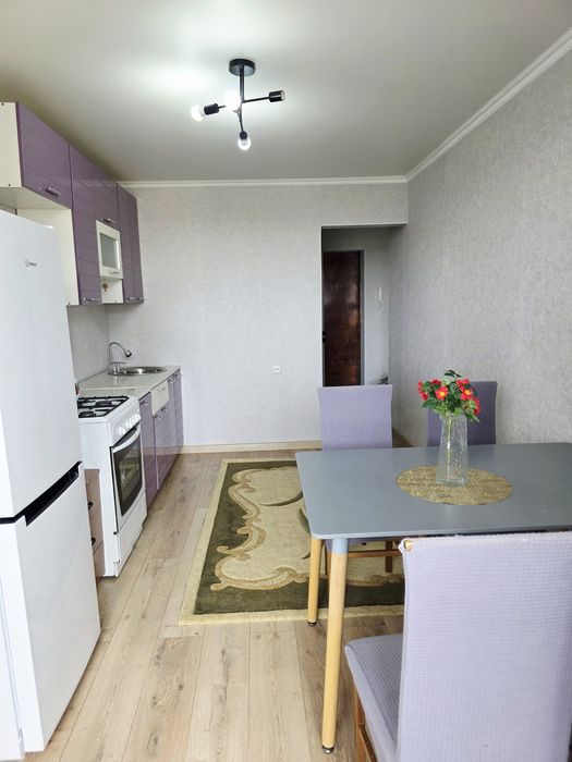 Продам квартиру в мкр Женис