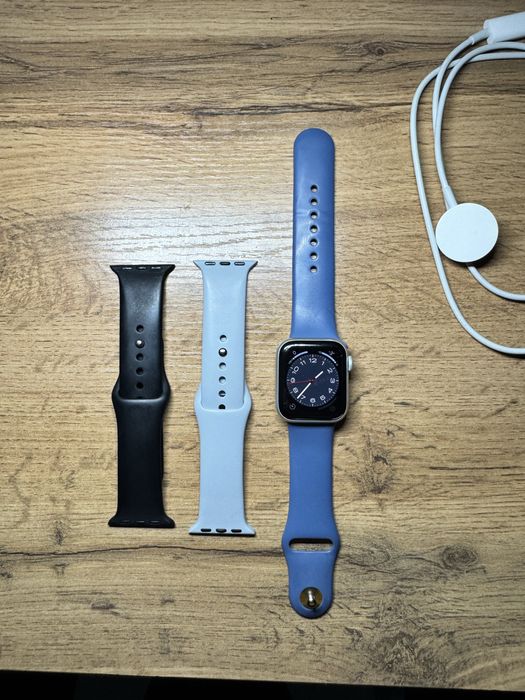 Apple Watch 5 40mm СРОЧНО