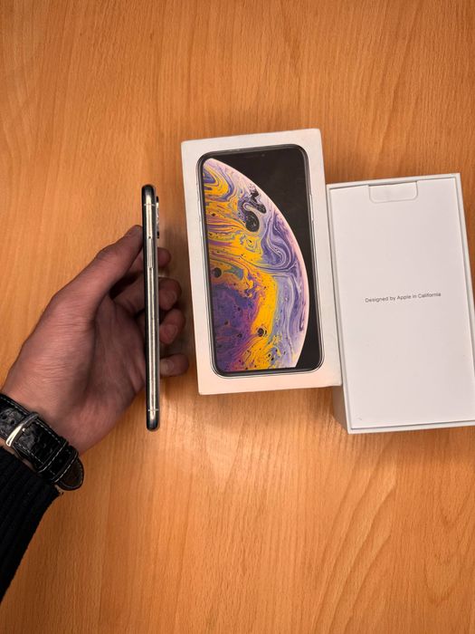 Iphone xs white 64 gb