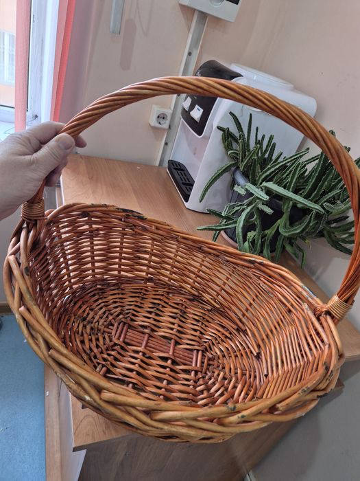 Срочно продвм корзинки 2 шт за 6000