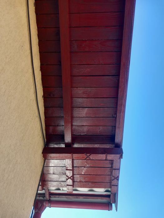 Vopsim Acoperișuri, Streașină și Garduri