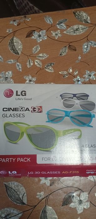 Продам 3D очки классные