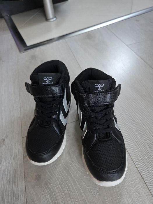 Водоустийчиви детски ботушки на марката HUMMEL